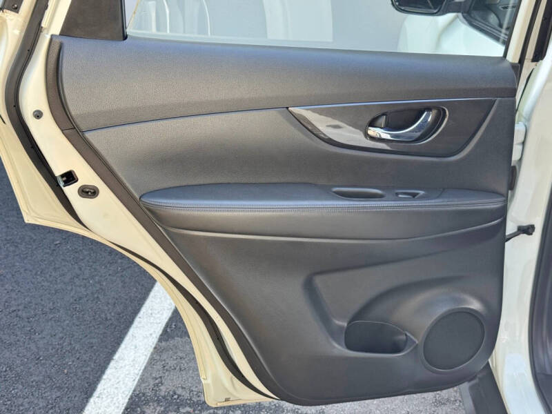 2017 Nissan Rogue