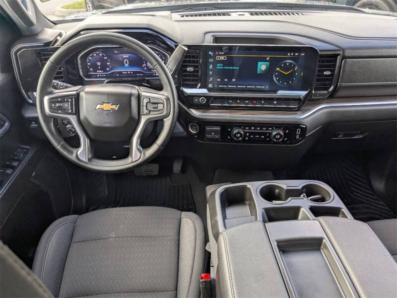 2025 Chevrolet Silverado 1500