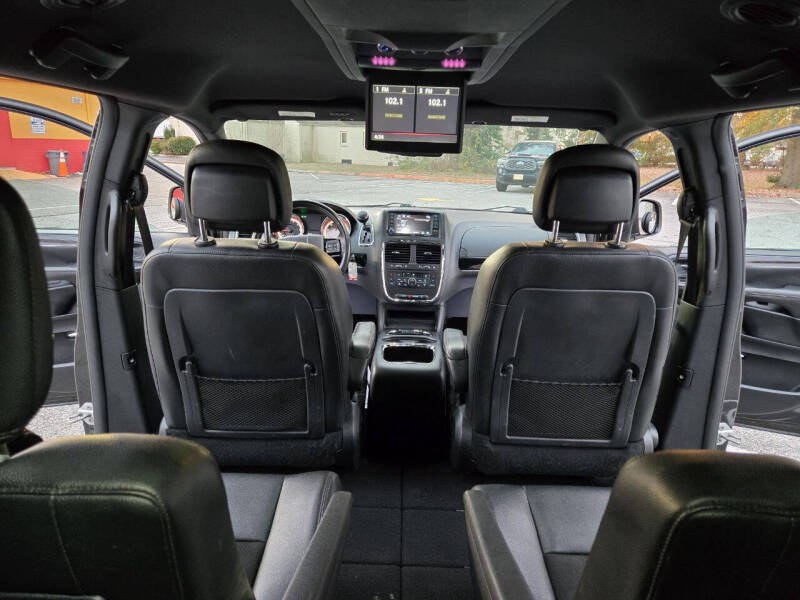 2019 Dodge Grand Caravan SXT 35th Anniversary Edition