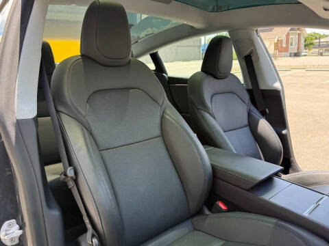 2025 Tesla Model 3 Long Range