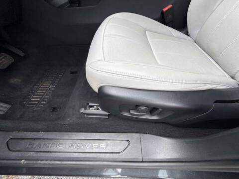 2023 Land Rover Range Rover Evoque P250 S