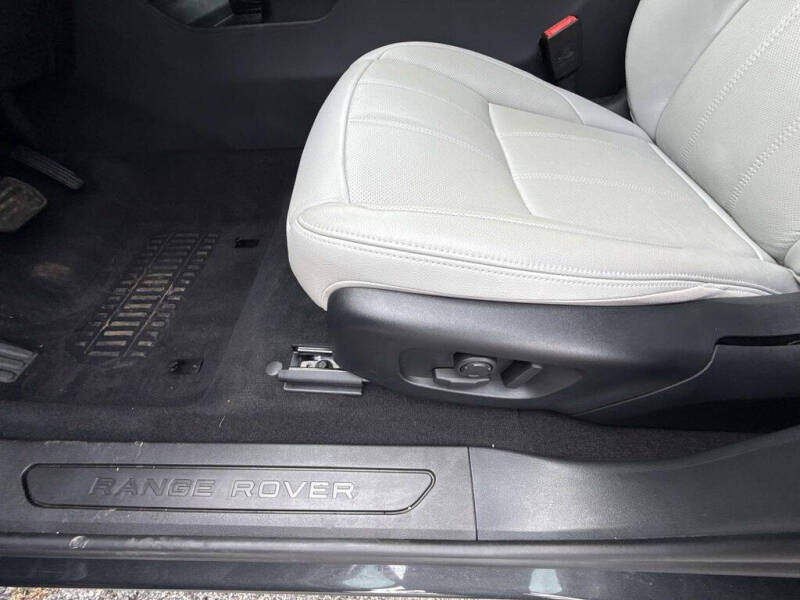 2023 Land Rover Range Rover Evoque P250 S