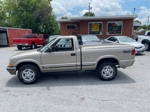 2000 Chevrolet S-10 for sale at Lewis Used Cars in Elizabethton TN