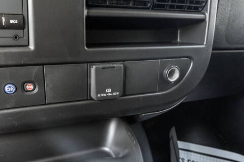 2024 Chevrolet Express 2500