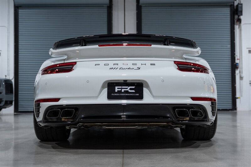 2018 Porsche 911 Turbo S