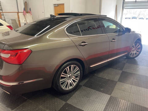 2015 Kia Cadenza Premium