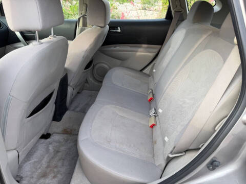 2012 Nissan Rogue S