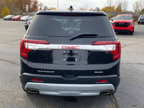 2023 GMC Acadia SLT