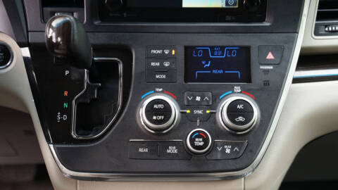 2015 Toyota Sienna