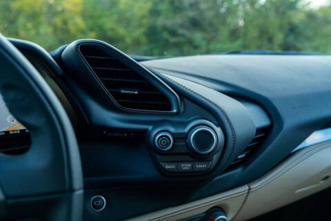 2016 Ferrari 488 GTB