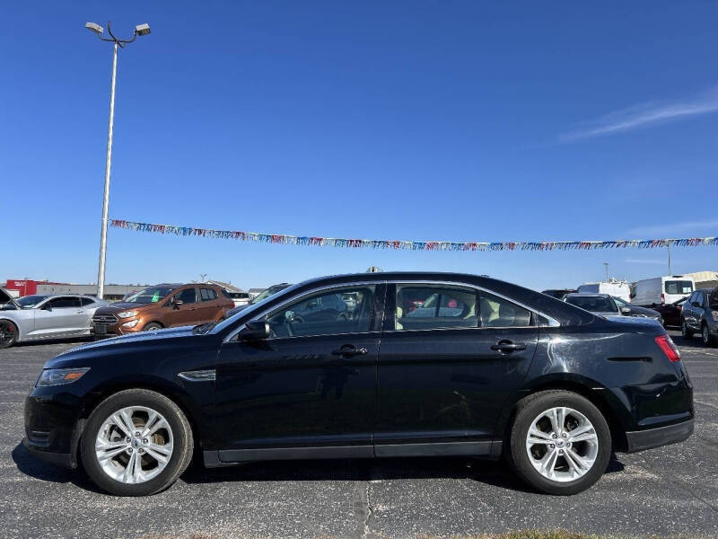 2019 Ford Taurus SEL
