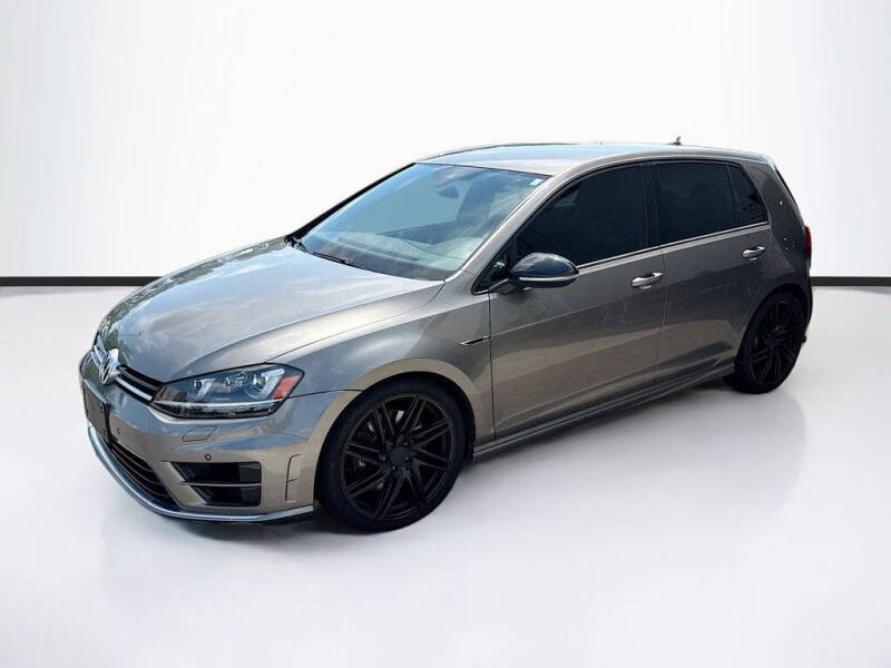 2017 Volkswagen Golf R 4Motion
