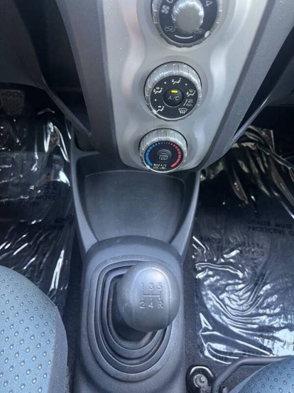 2008 Toyota Yaris