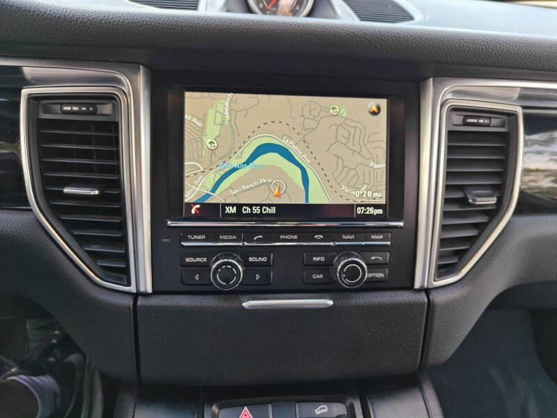 2016 Porsche Macan S