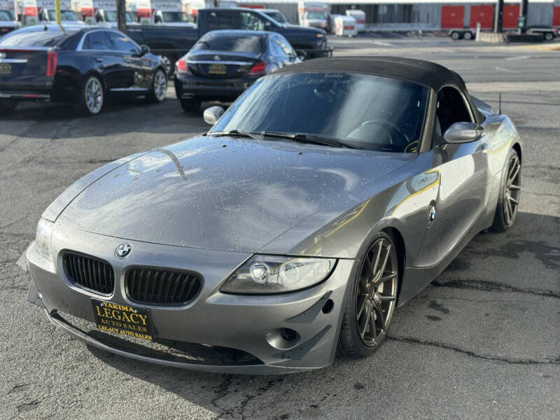2005 BMW Z4 2.5i