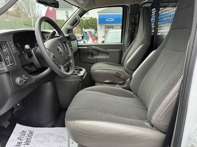 2024 Chevrolet Express 2500