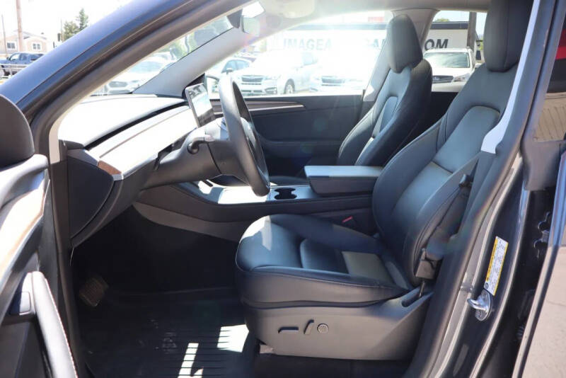 2023 Tesla Model Y Long Range