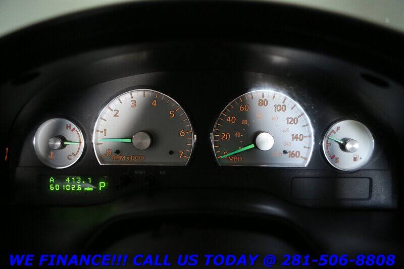 2003 Ford Thunderbird