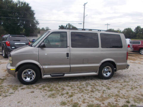 2002 GMC Safari for sale at Ollison Used Cars in Sedalia MO