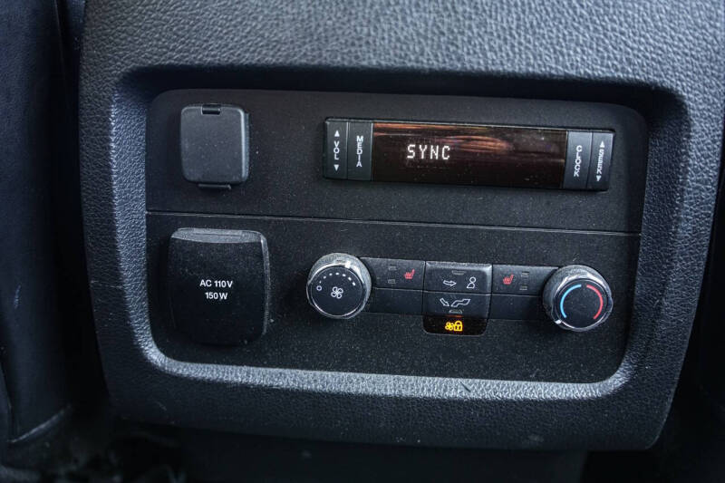 2016 Lincoln Navigator Select