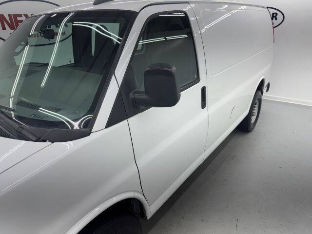 2019 Chevrolet Express 2500