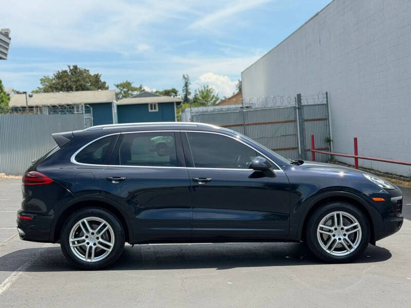 2016 Porsche Cayenne