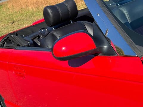 2004 Ford Thunderbird Deluxe