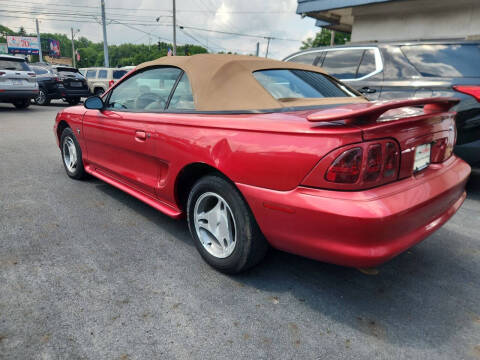 1998 Ford Mustang