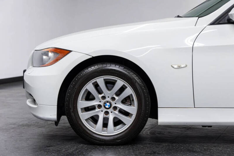 2006 BMW 3 Series 325xi