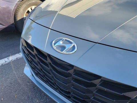 2022 Hyundai Elantra