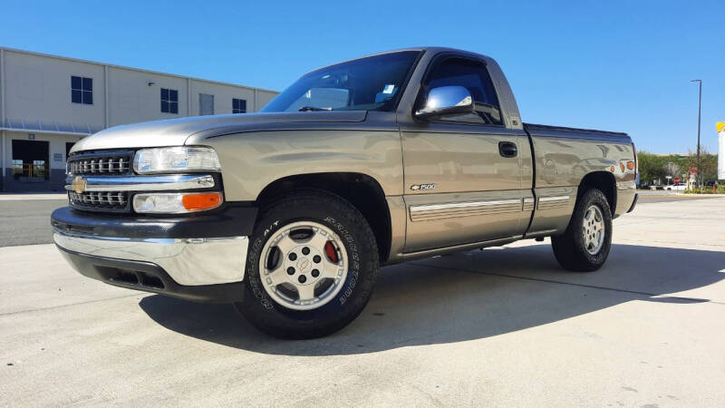 2001 Chevrolet Silverado 1500 for sale at JULIANO'S GARAGE AUTO SALES in Ocoee FL