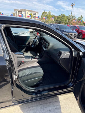 2015 Dodge Charger SXT