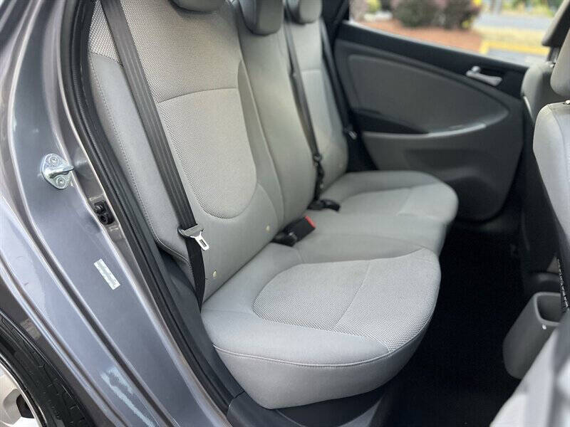 2014 Hyundai Accent GLS