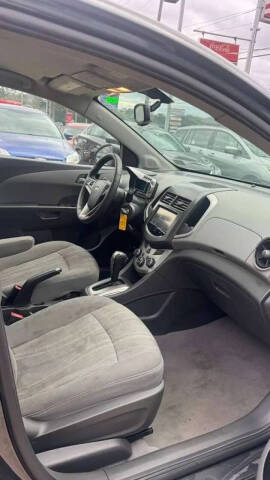 2015 Chevrolet Sonic LT Auto