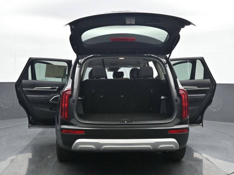 2022 Kia Telluride LX