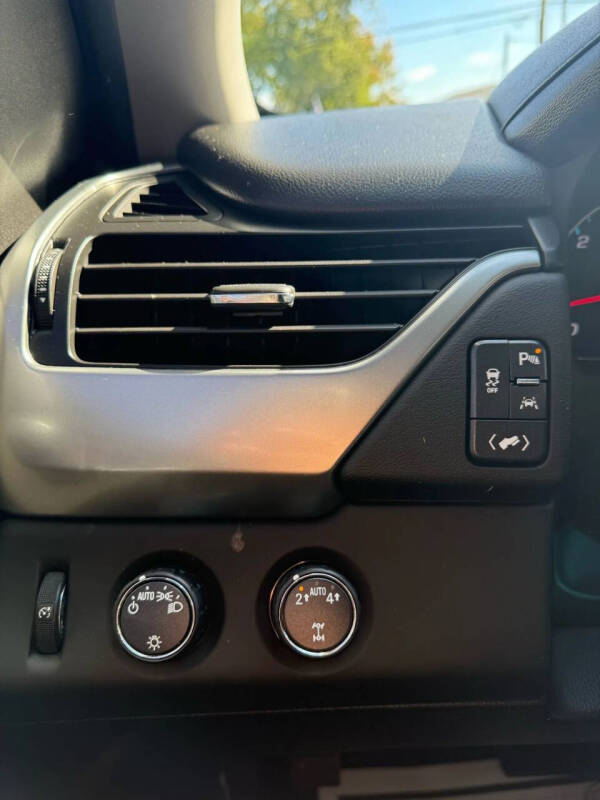 2018 Chevrolet Suburban LT