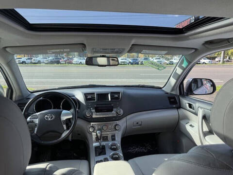 2012 Toyota Highlander Hybrid