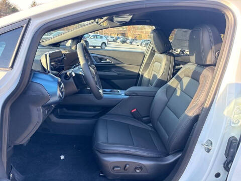 2026 Chevrolet Equinox EV LT 2