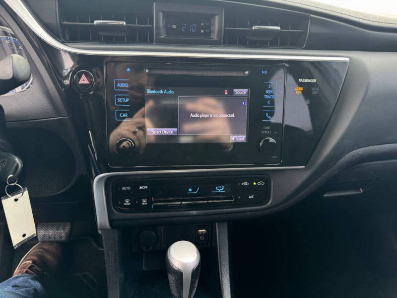 2017 Toyota Corolla LE