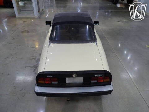 1984 Alfa Romeo Spider Veloce