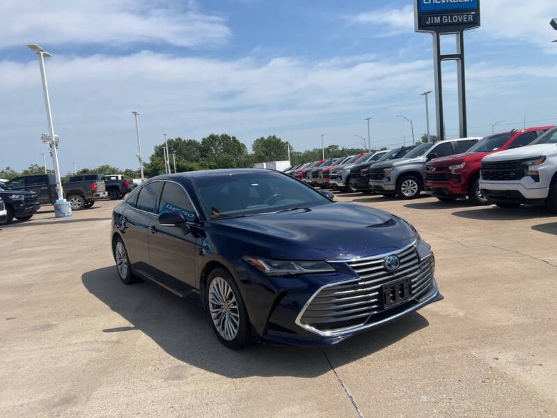 2022 Toyota Avalon Hybrid Limited