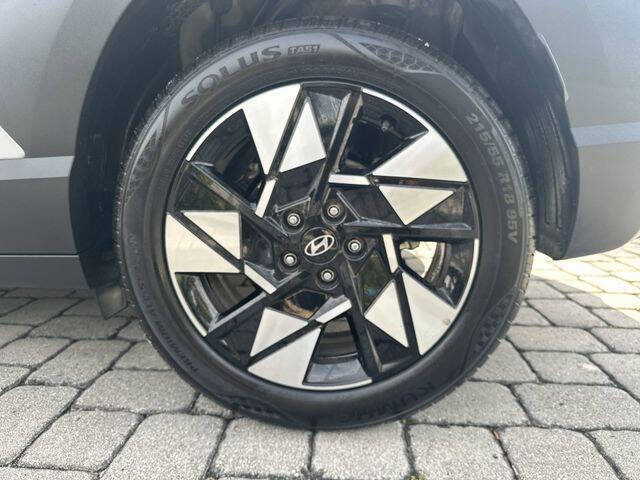 2025 Hyundai Kona SEL