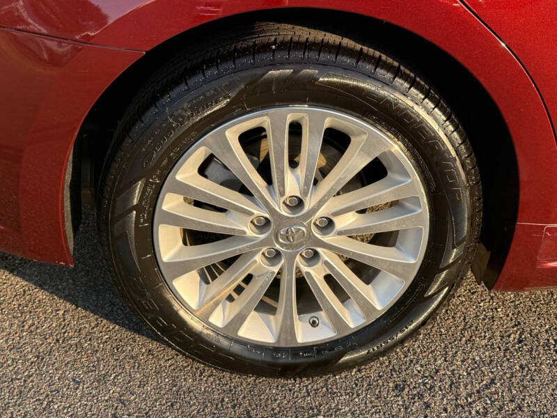 2014 Toyota Avalon Hybrid XLE Touring