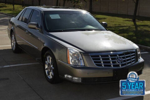 2011 Cadillac DTS Luxury Collection