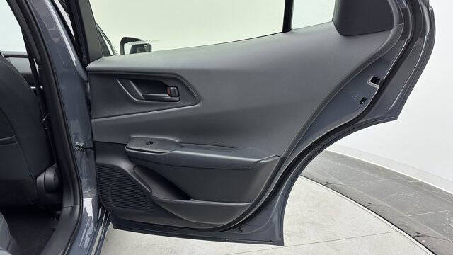 2025 Toyota Prius LE