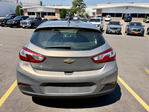 2017 Chevrolet Cruze LT Auto