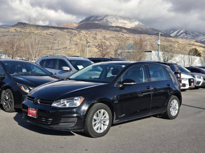 2016 Volkswagen Golf TSI S