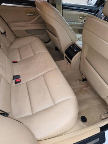 2011 BMW 5 Series 535i xDrive