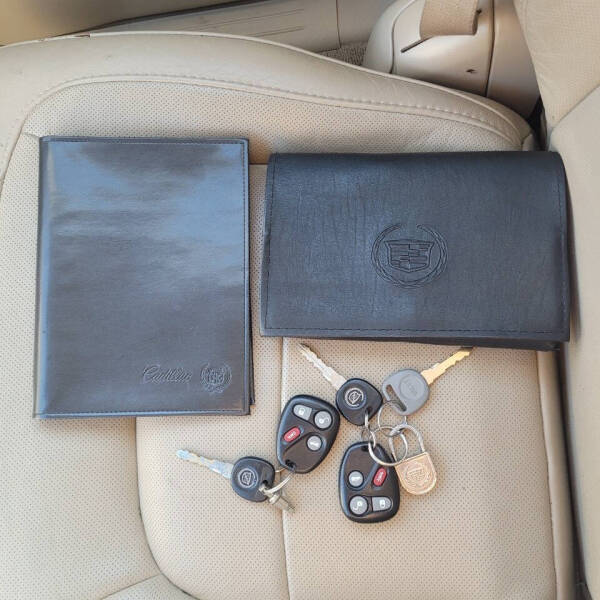 2005 Cadillac DeVille DTS