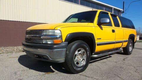 2002 Chevrolet Silverado 1500 for sale at Car $mart in Masury OH